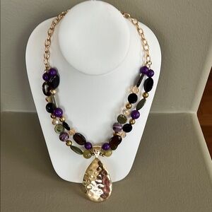 Elegant Gold and Purple Beaded Necklace with Stunning Pendant